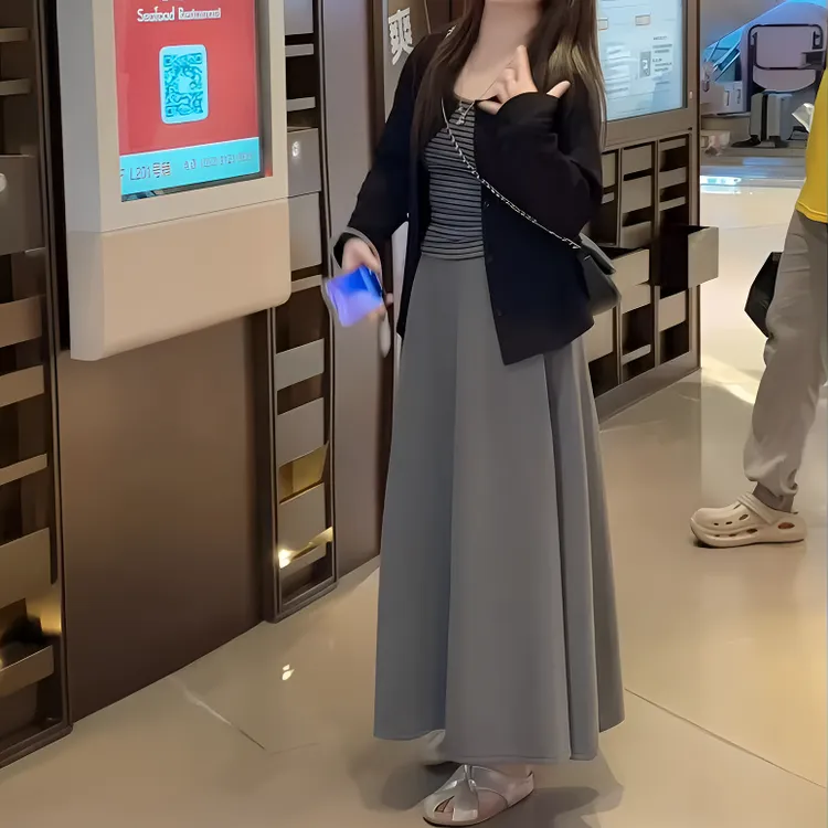 叮叮家【条纹时代】温柔大码百搭开衫+吊带+半身裙套装
