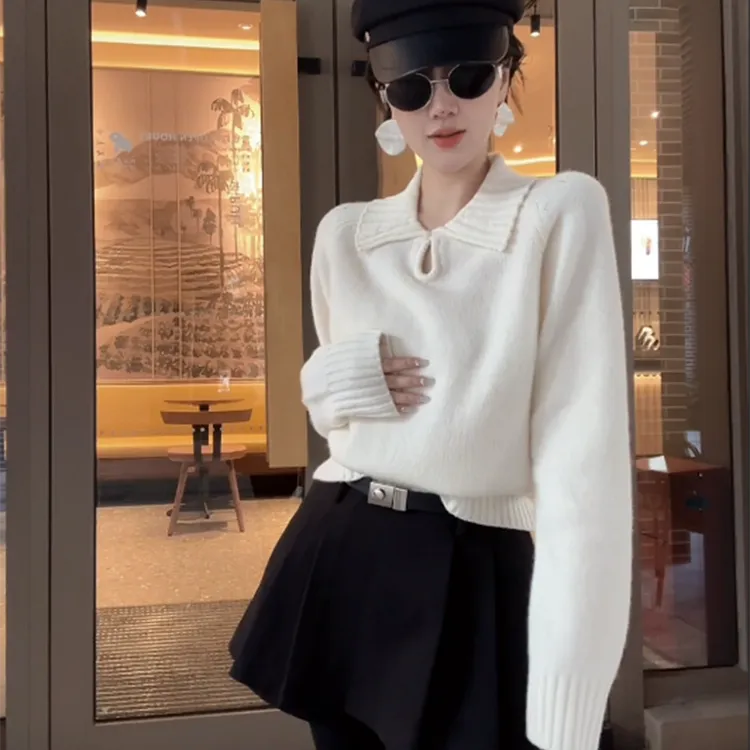 XIAOBAI秋冬薄款常规翻领毛针织衫