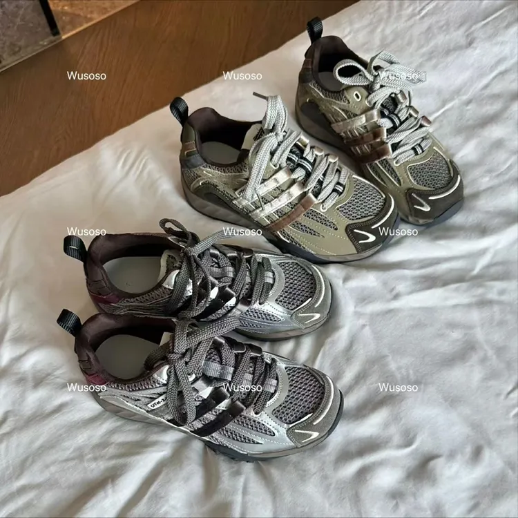 【soso】25ss｜未来解构｜复古苔藓绿拼色百搭慢跑鞋