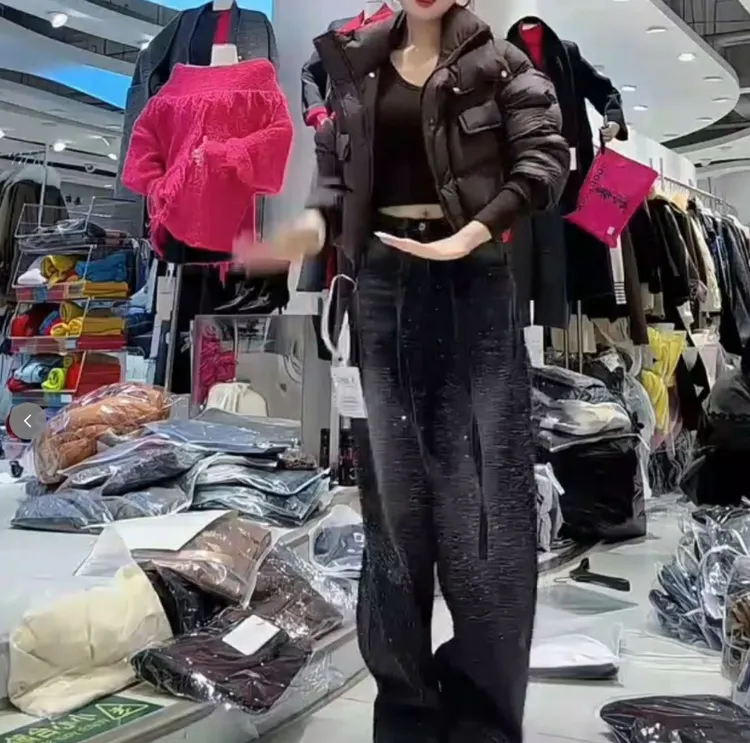 时尚潮流百搭精品女装dgd8403