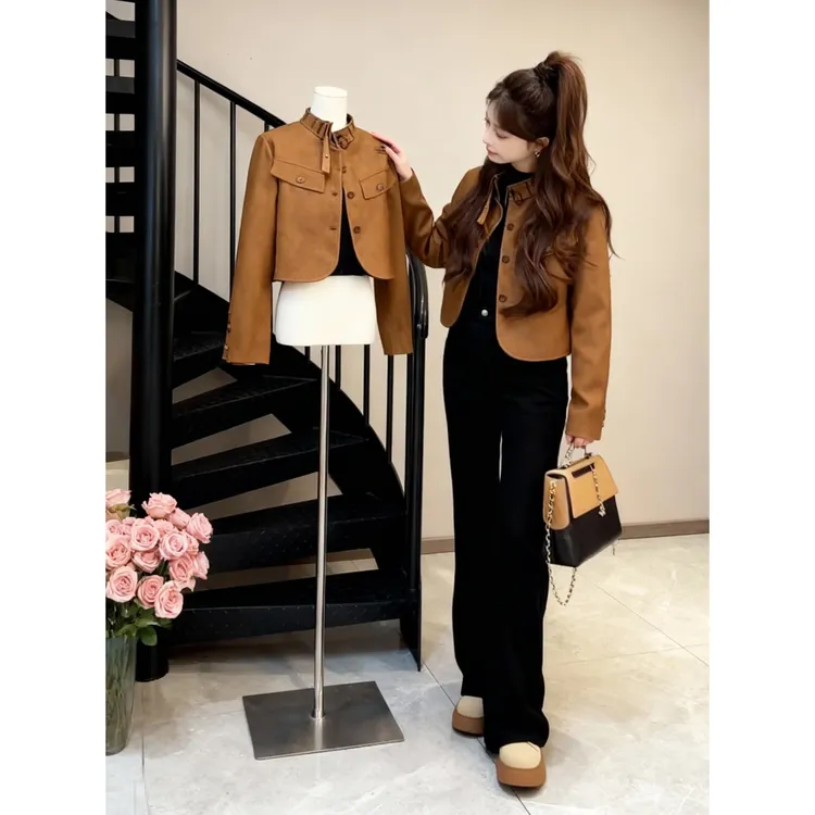 秋季搭配一整套女装2025新款韩版皮衣外套打底衫高腰直筒裤三件套