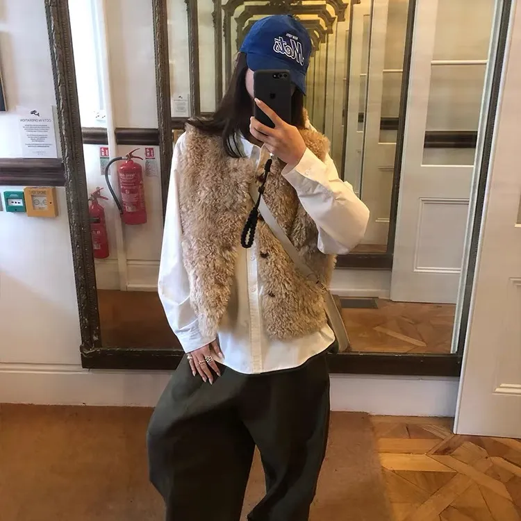 人造皮草  【米妮】环保皮草马甲羊羔毛加厚毛毛马甲背心
