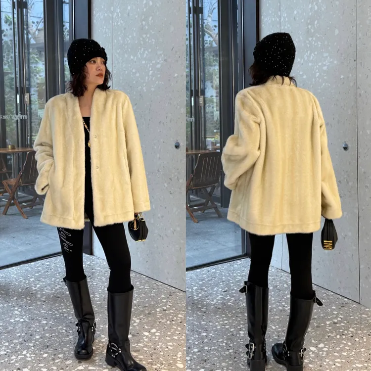 YDFSTUDIO小众【月湾星湖】欧货高品重工皮毛一体设计时尚平替外套