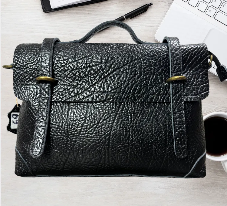 复古高颜值男士黑色头层牛皮手提单肩斜挂邮差包百搭新款爆款2944