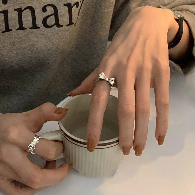 韩国蝴蝶结戒指女ins2025年新款潮小众时尚个性食指戒可调节指环