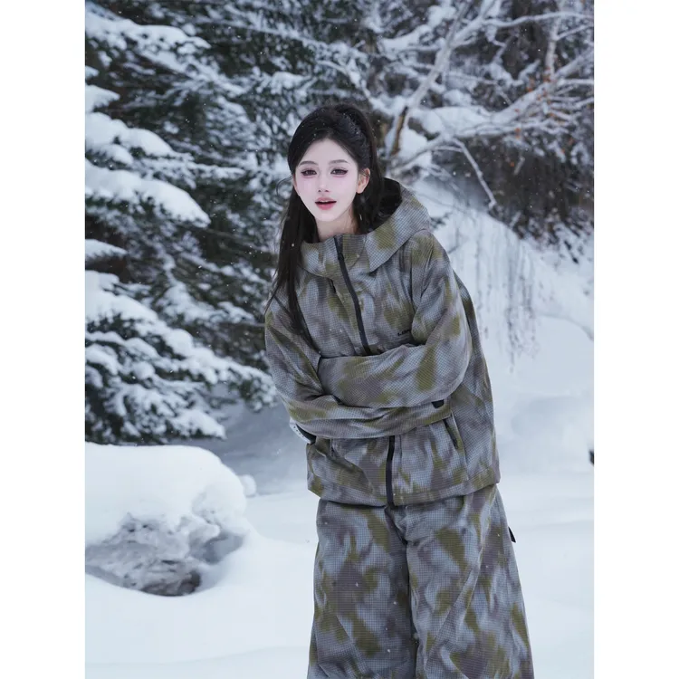 临典绿色格纹滑雪服套装女2025新款户外防风防水单双板雪服外套