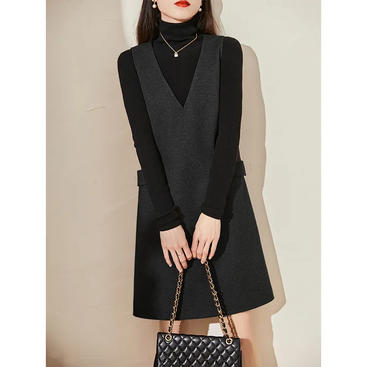 法式灰色背心裙女2025春秋显瘦气质修身无袖中长款毛呢秋冬连衣裙