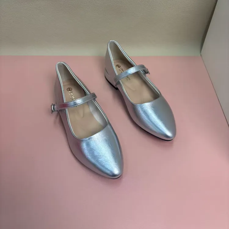 885低跟植鞣女鞋尖头漆皮植鞣皮女士单鞋减震低跟