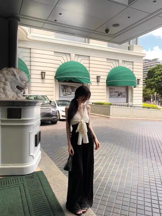 设计感韩系纯欲斜肩绑带吊带背心女2025夏季新款宽松休闲裤两件套