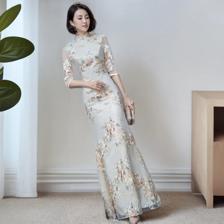 新式改良旗袍长款2025款少女修身优雅婚礼宴会走秀演出鱼尾裙大码