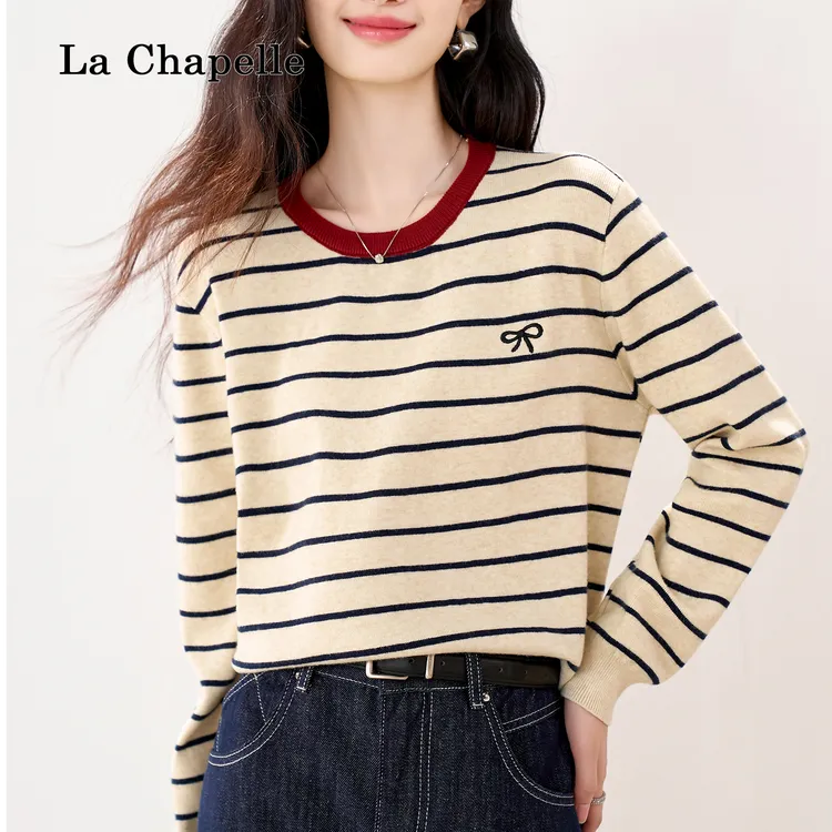 拉夏贝尔秋季新款针织衫条纹套头长袖拼色刺绣百搭学院风打底上衣