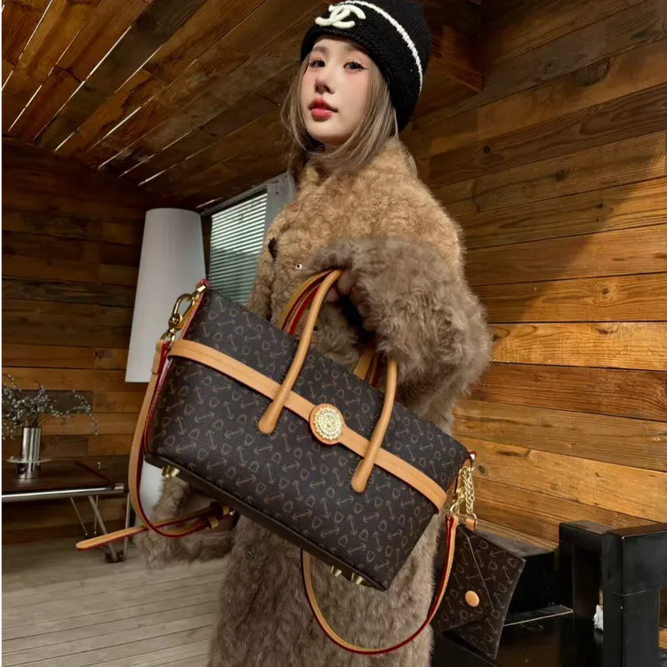 【URICK】2025秋冬新款欧若风包手提帆船包咖色A91231-2百搭爆款包