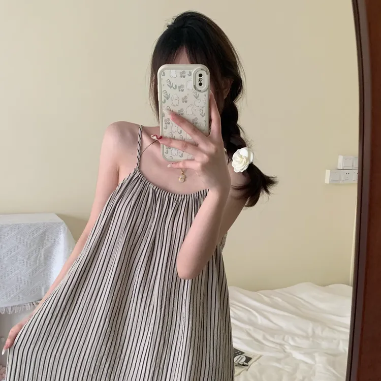 夏季ins复古条纹棉纱吊带睡裙女款夏季带胸垫睡衣2025新款可外穿