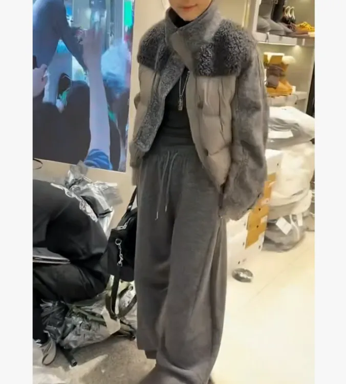 时尚潮流百搭精品女装dgd7088