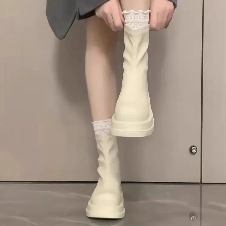 鞋柜集团鞋柜瘦瘦马丁靴女2025年春秋新款小个子厚底增高堆堆短靴