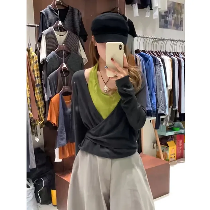 韩系假两件撞色挂脖T恤女2025秋季新款百搭显瘦打底衫上衣