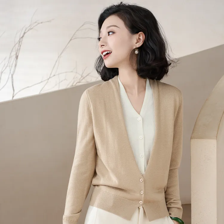 西子/【雾都恋人】美莉诺羊毛设计感撞色假两件针织开衫/MSTJ476