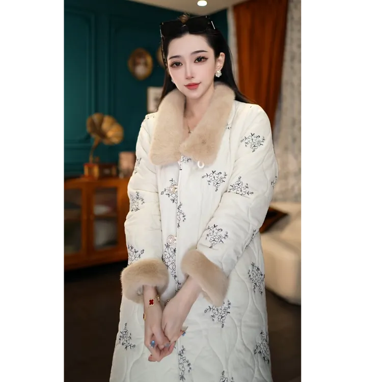 【柔云星叙系列01】-棕领两用围脖领长-白色冬季加厚法式夹绵家居服