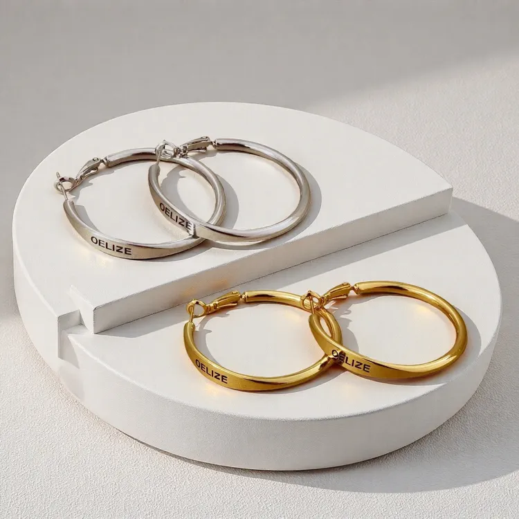 米梵缇 铜合金耳饰 欧美ins时尚字母耳圈气质百搭轻奢高级感耳环