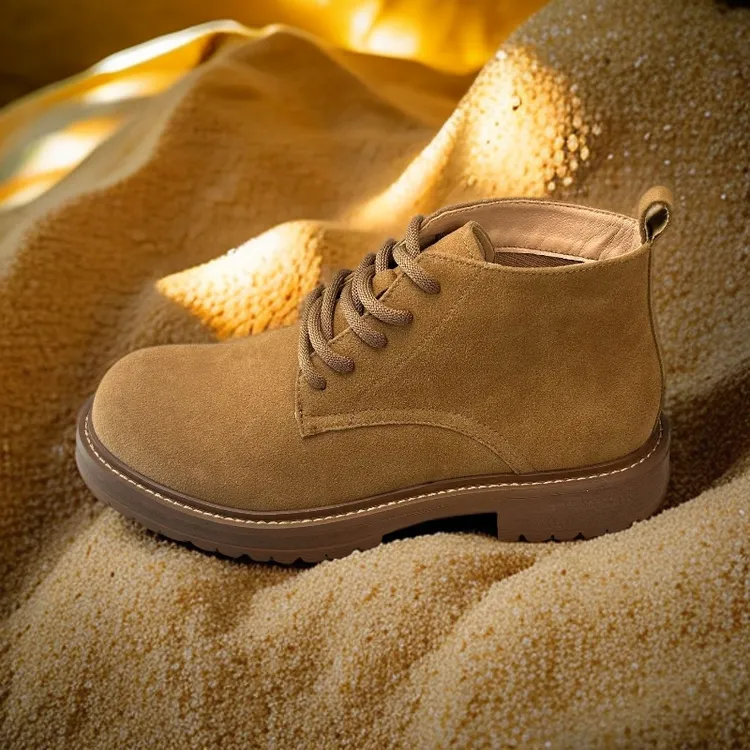 进口防水反绒牛皮沙漠靴男户外工装复古马丁靴百搭源头休闲机车鞋