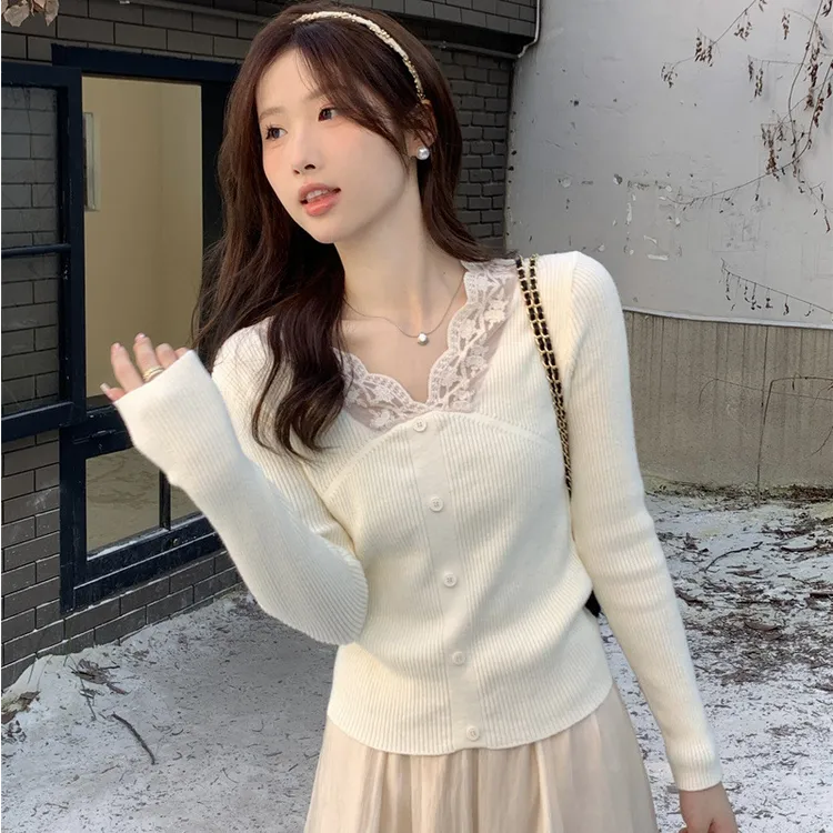 2025秋冬大码女装拼接蕾丝边V领针织衫修身显瘦毛衣打底衫上衣