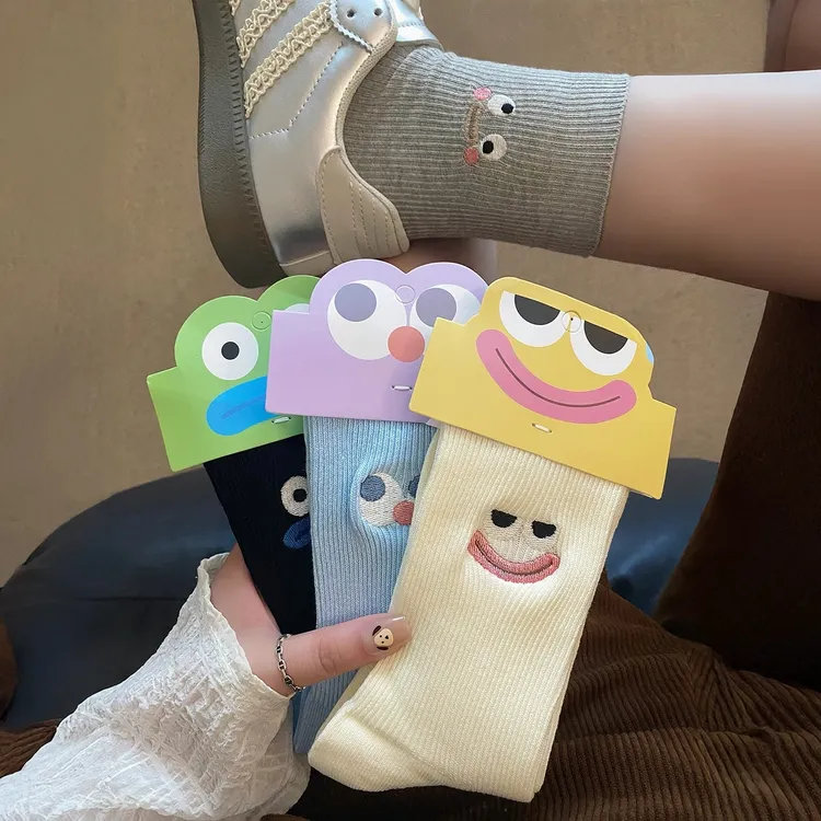 可爱卡通搞怪袜子女中筒袜秋冬日系ins潮丑萌学院风可爱个性长袜