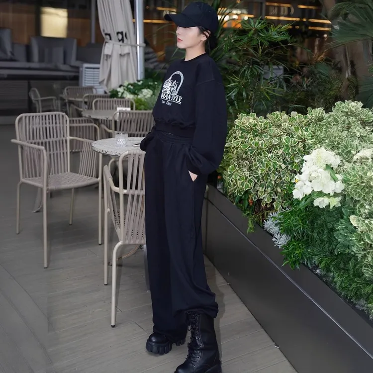 特价春秋新款粉色连帽开衫卫衣短裙两件套高级感气质休闲套装裙女