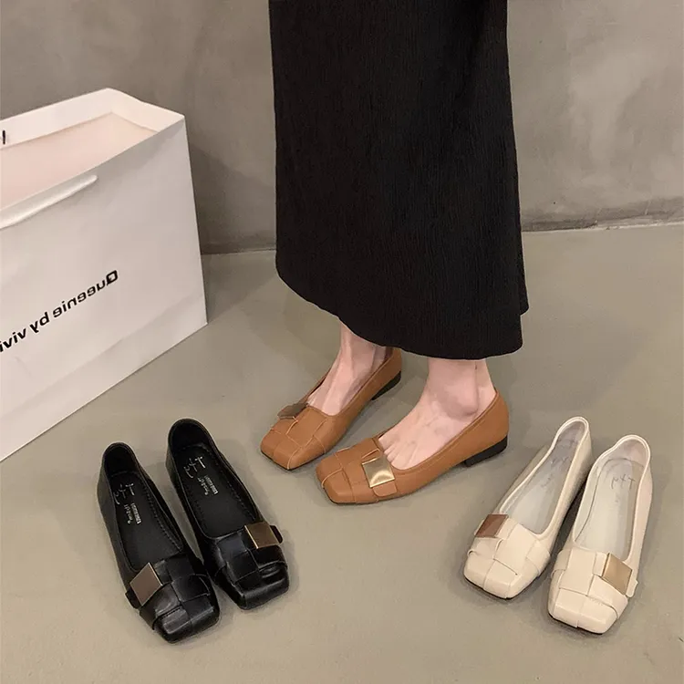 【万达撤柜】护士鞋轻奢鞋子多巴胺平底百搭皮鞋单鞋女2025年新款