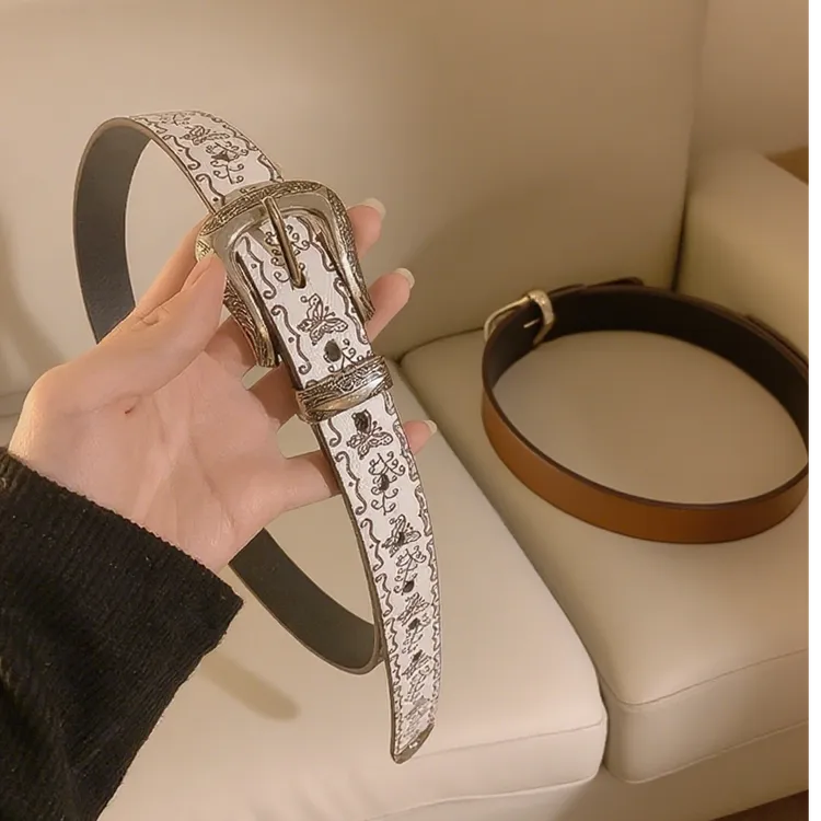美式压花复古y2k白色腰带女2025新款搭配配饰裤带皮带设计感小众