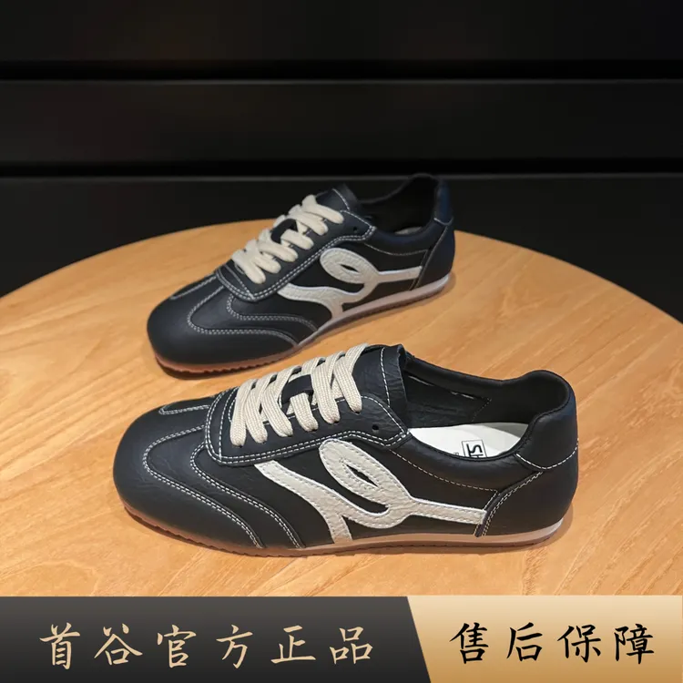 首谷臻选轻便真皮德训女2025新款秋季皮面不累脚洋气百搭勃肯鞋
