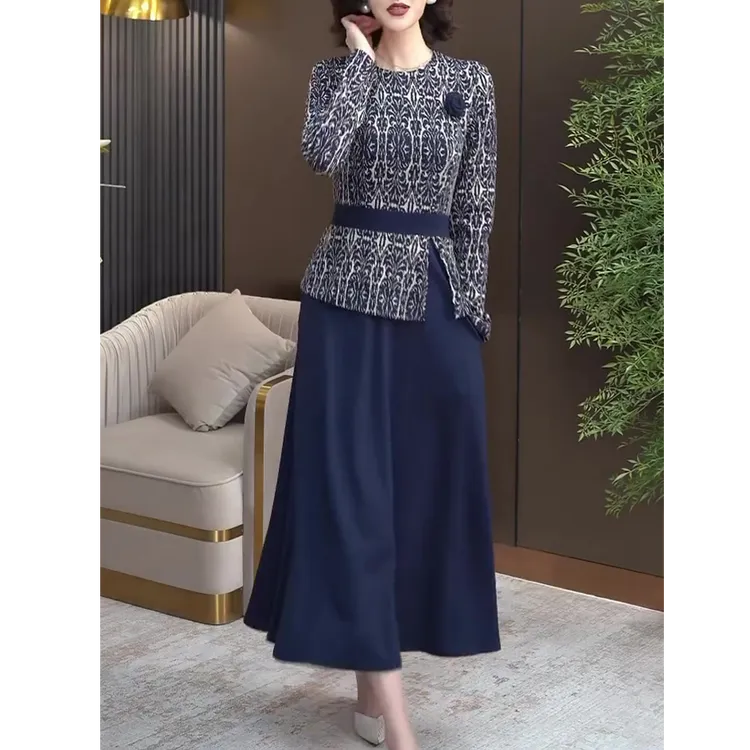 高端时尚假两件连衣裙女2025春秋新款轻奢洋气收腰显瘦气质中长裙