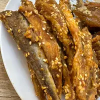 香烤红娘鱼即食零食 口酥脆芝麻小鱼干