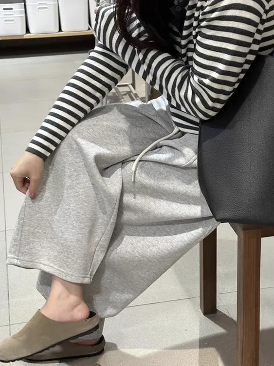 灰色休闲阔腿弯刀裤子女款秋装大码胖mm小个子显瘦慵懒风运动卫裤
