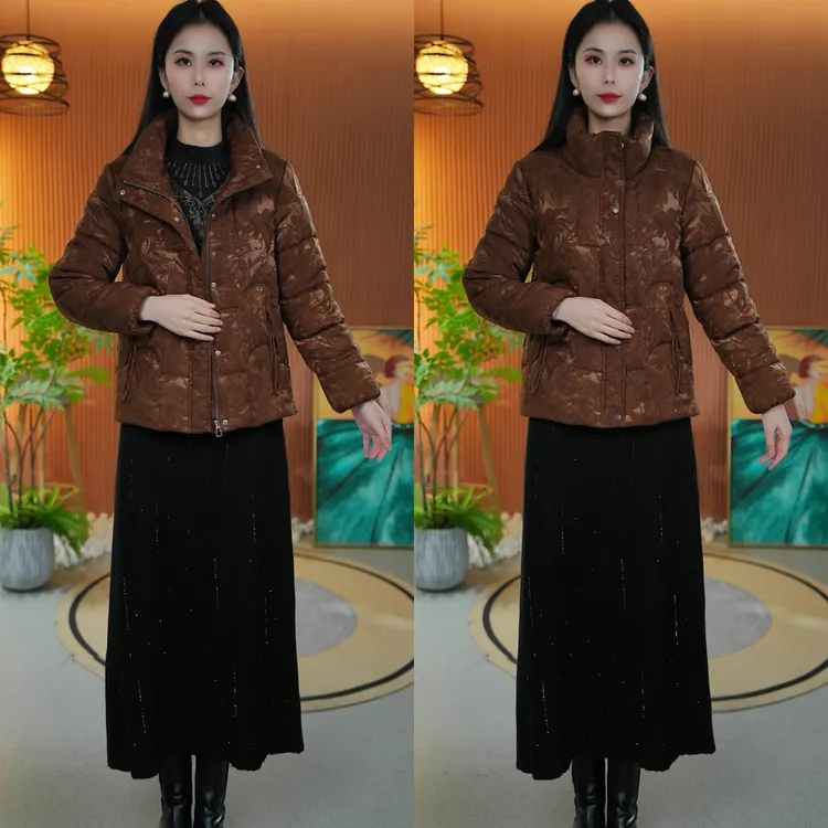 8831冬季新款羽丝棉妈妈装提花加厚棉服时尚气质短款保暖棉衣上衣