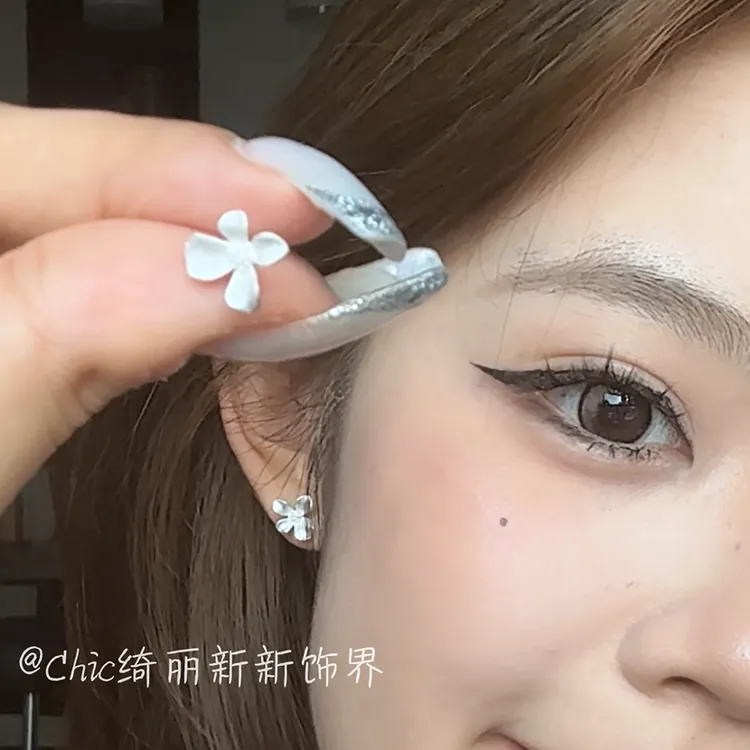 纯铜耳饰 甜美栀子花耳钉女小众设计感森系小花耳环简约时尚气质