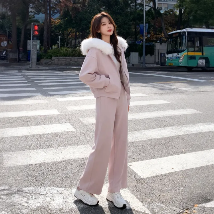 【依凡芙】秋冬加绒可拆卸大毛领加厚百搭显瘦慵懒卫衣外套 套装