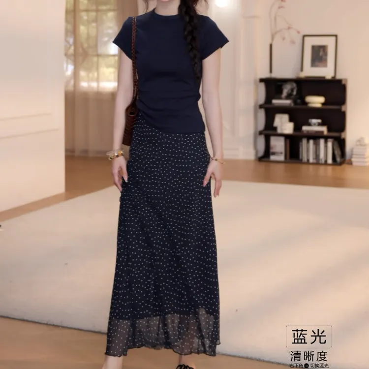 夏季百搭纯色短袖+显瘦橡筋松紧腰波点斜花边半身裙LK2503822