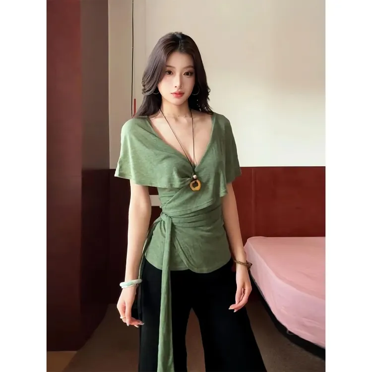 大码胖MM辣妹风交叉不规则绑带v领短袖T恤夏季新款修身显瘦上衣女
