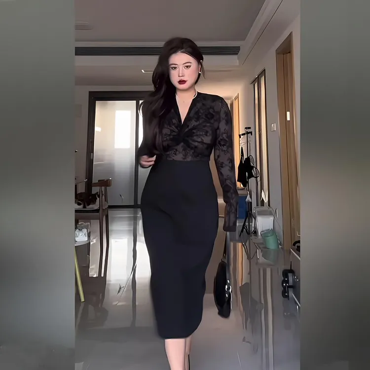 运补6-8初秋爆款御姐蕾丝内搭扭结V领包臀连衣裙气质名媛修身裙子