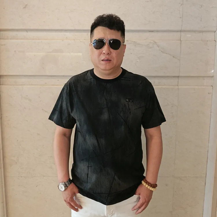  夏季时尚百搭潮流男士休闲加大码男圆领半袖T恤衫大码男装胖子FP
