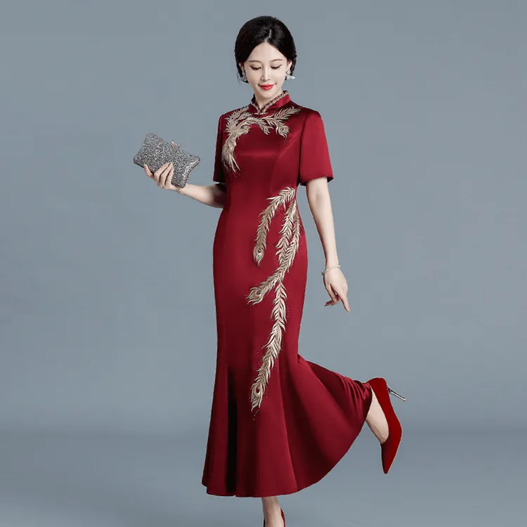 秋冬新款喜妈妈婆婆婚宴中式鱼尾刺绣旗袍时尚修身优雅气质礼服裙