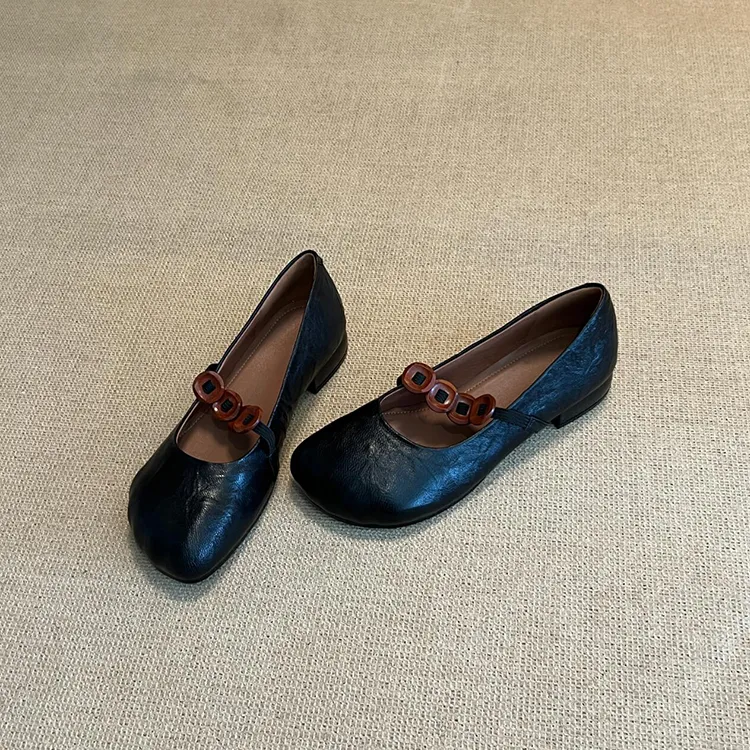 小众复古圆头一字带粗跟单鞋女百搭纽扣松紧带浅口软皮玛丽珍鞋