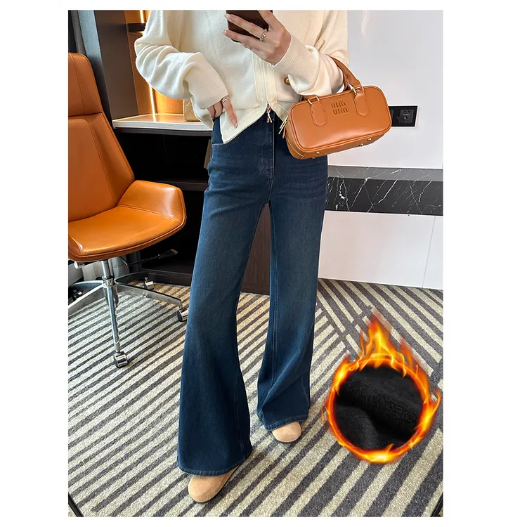 版型超好~!显瘦不臃肿加绒微喇叭牛仔裤女秋冬新款高腰弹力长裤