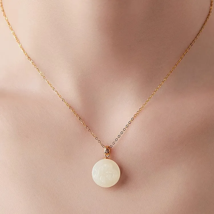 和田玉十二生肖吊坠925银锁骨项链送女友礼物