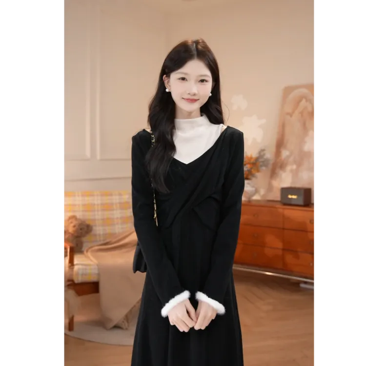 鹿向南「檀香琥珀」法式气质高级感女秋冬新款假两件设计感连衣裙