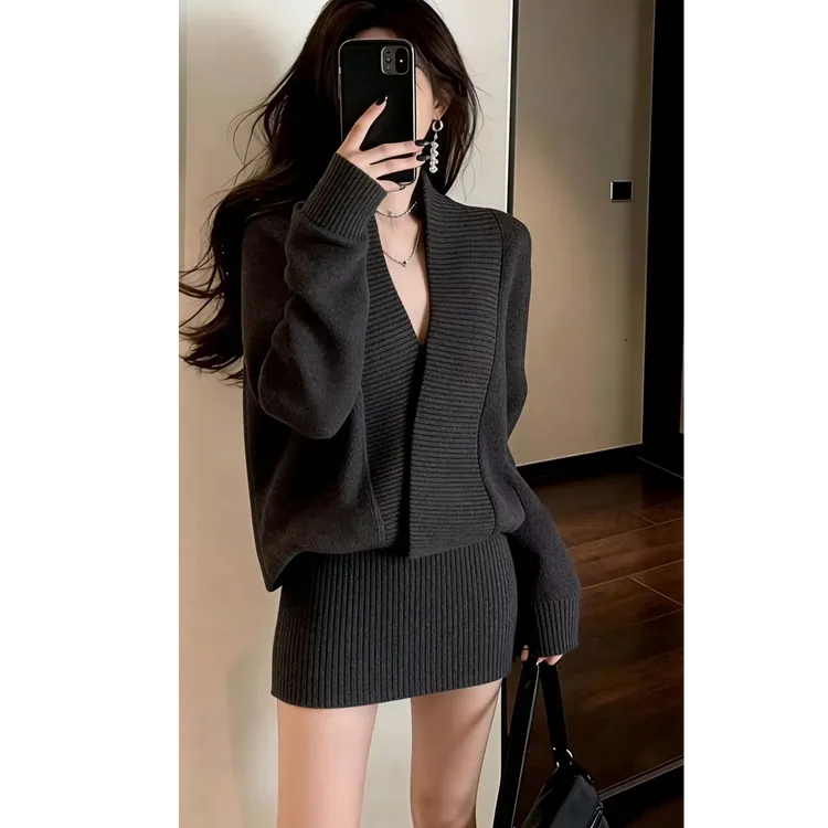 Z285气场强大名媛气质女神范高级感法式轻熟大方得体深灰色连衣裙