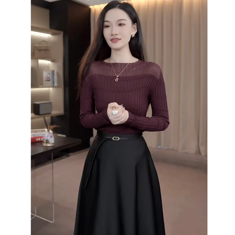 2025秋季新款时尚拼接坑条洋气长袖针织衫女气质修身显瘦百搭上衣