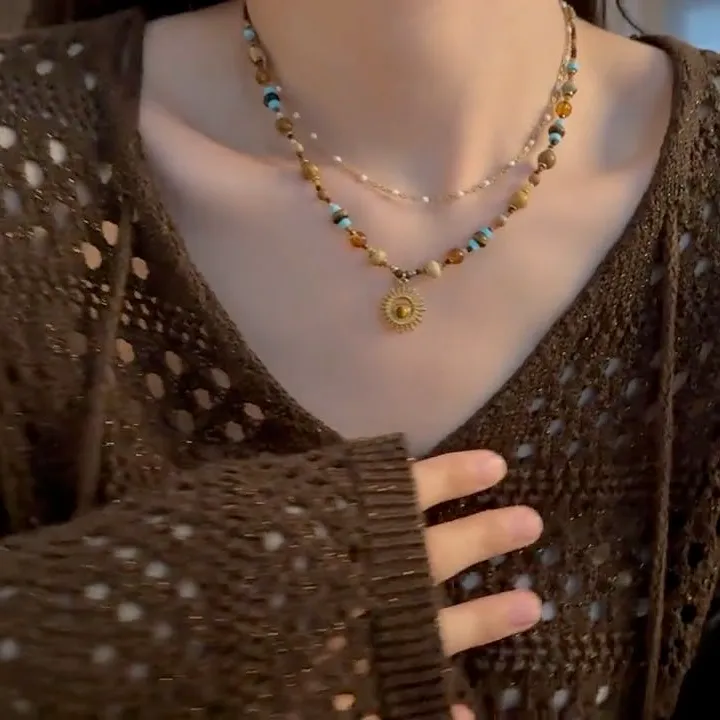 钛钢木质项链 美拉德太阳花轻奢时尚复古百搭坠链小众毛衣链吊坠