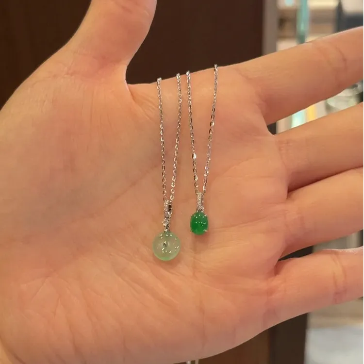 铜合金项链 新中式冰透蛋面平安扣项链时尚简约高级感气质毛衣链