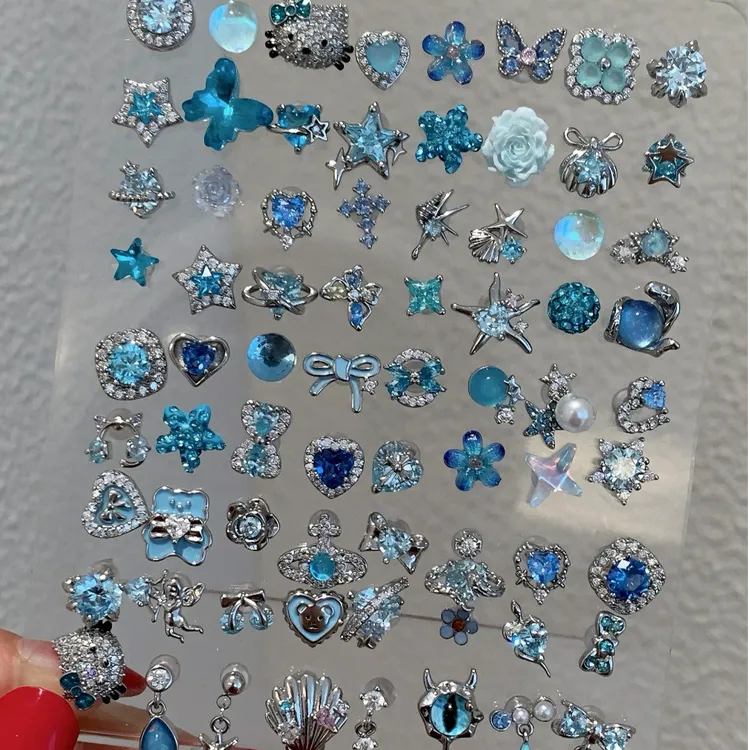 钛钢耳饰 蓝色控！RINGRING商店耳骨钉爆闪钛钢耳钉平底女耳蜗钉